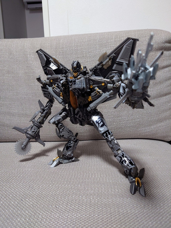 Transformers-Masterpiece-Movie-MPM-10R-ROTF-Starscream-12