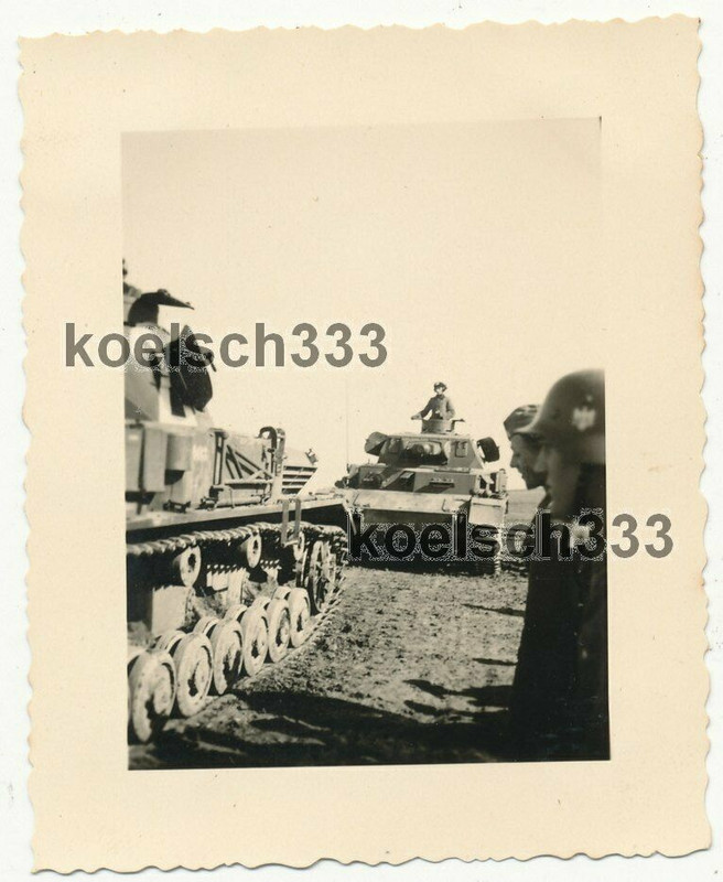 Foto Panzer Kampfwagen der Wehrmacht auf dem Truppenübungsplatz in Putlos 1939dd