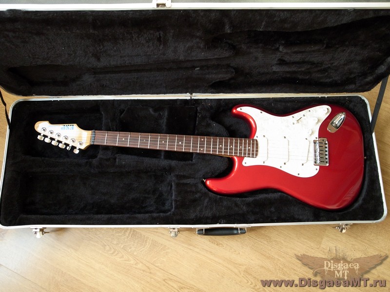 ESP_Traditional_Strat_red_003