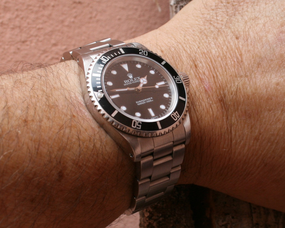Rolex Sea-Dweller 16600 - tome 2 - Page 15 IMG_1837