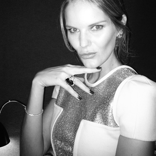 38fd4b6aa18411e2a84922000a1f8c0f_7