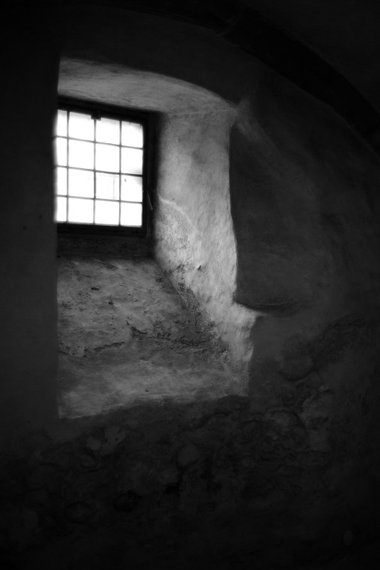 8E405479-60C5-4793-AC52-2125517AF8CA