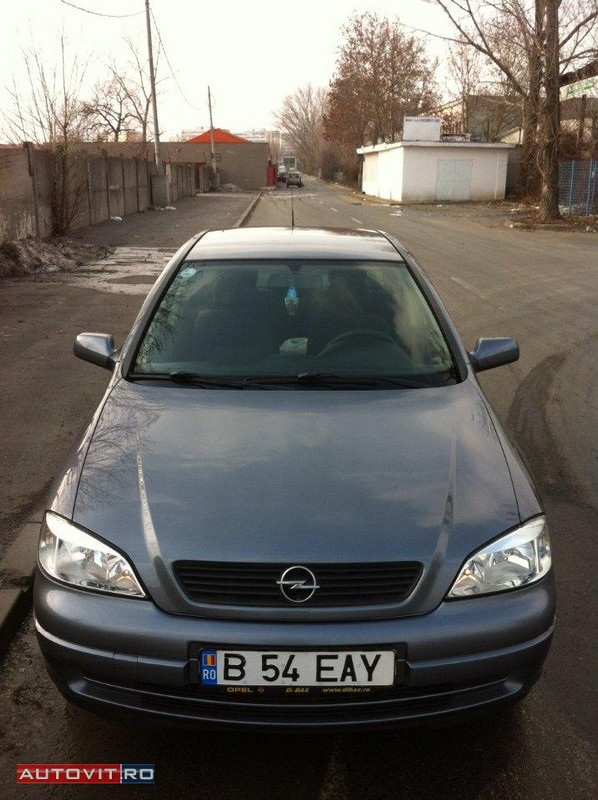 C32272173_1