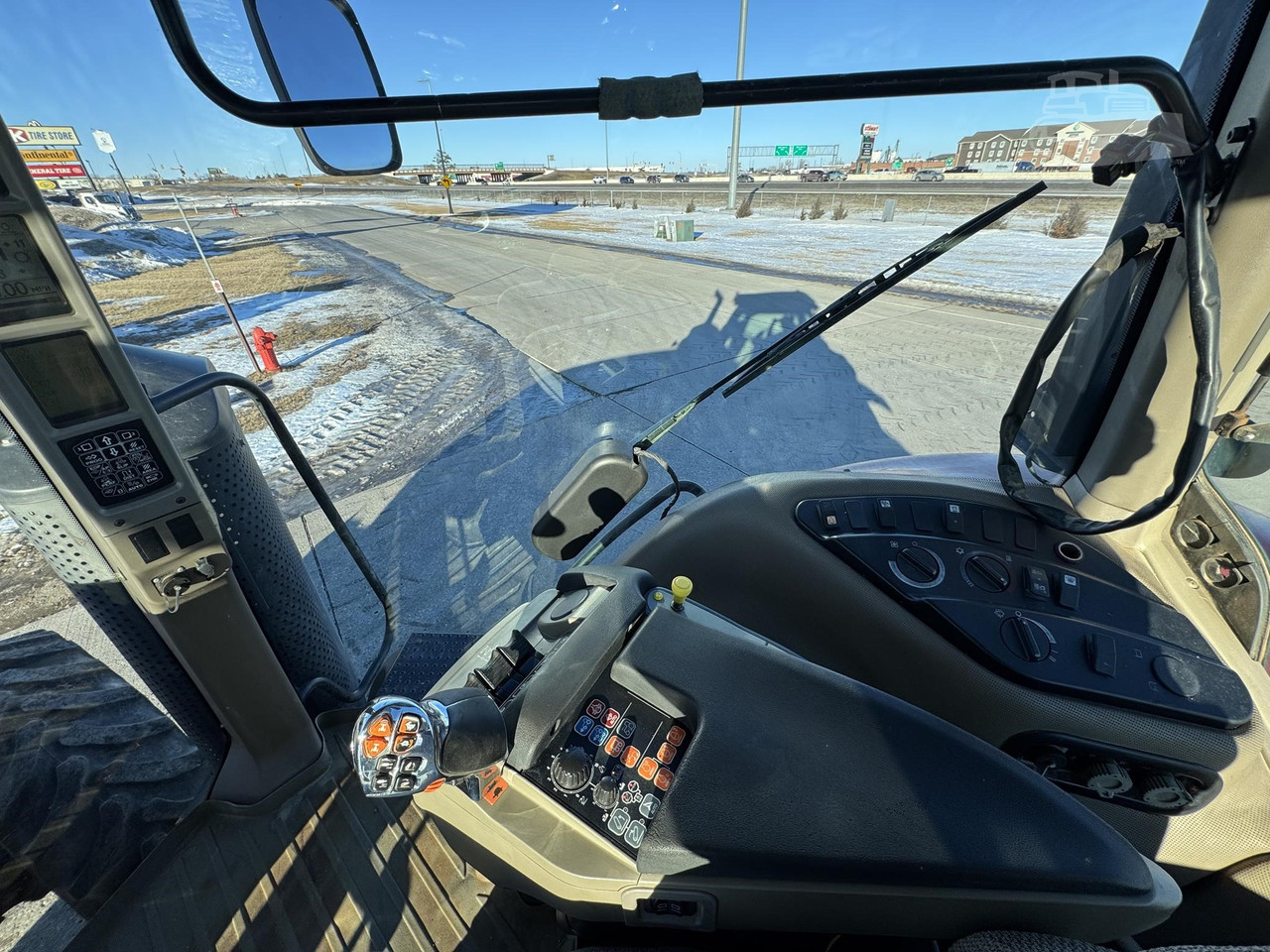 Vehicle thumbnail 26