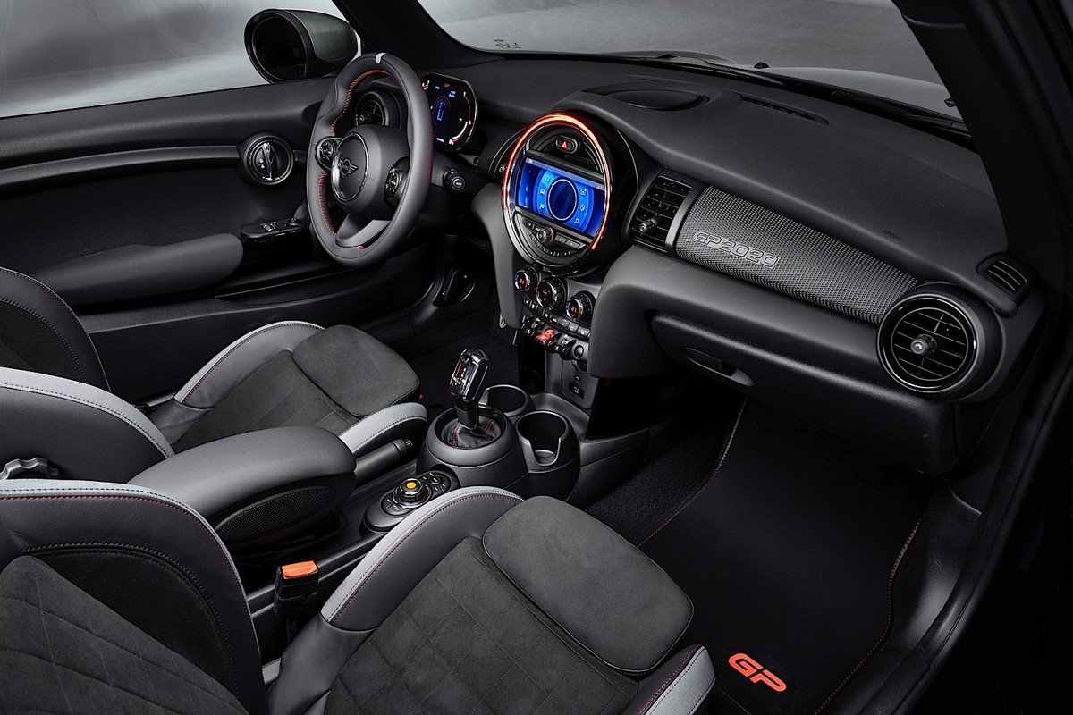 2021 MINI John Cooper Works GP (23)