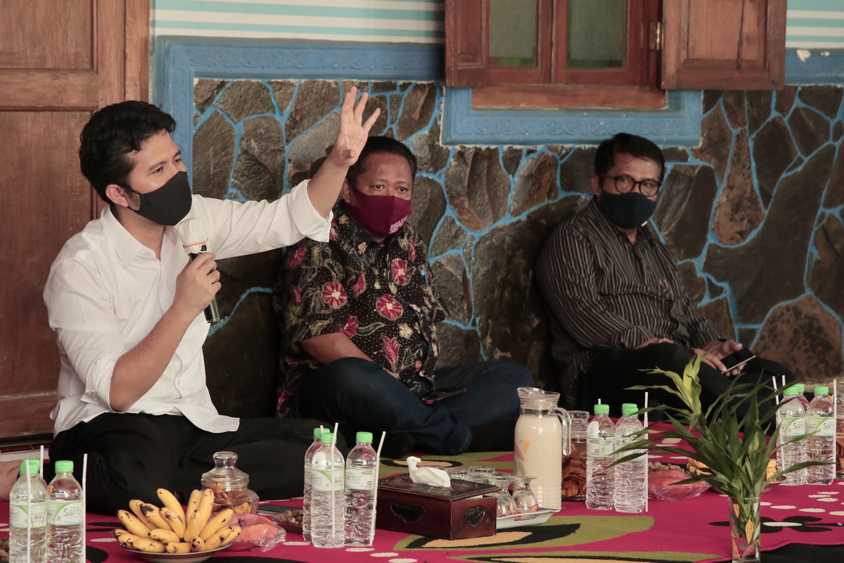 Wagub Emil Dardak temui petani dan nelayan Wagub Emil Dardak