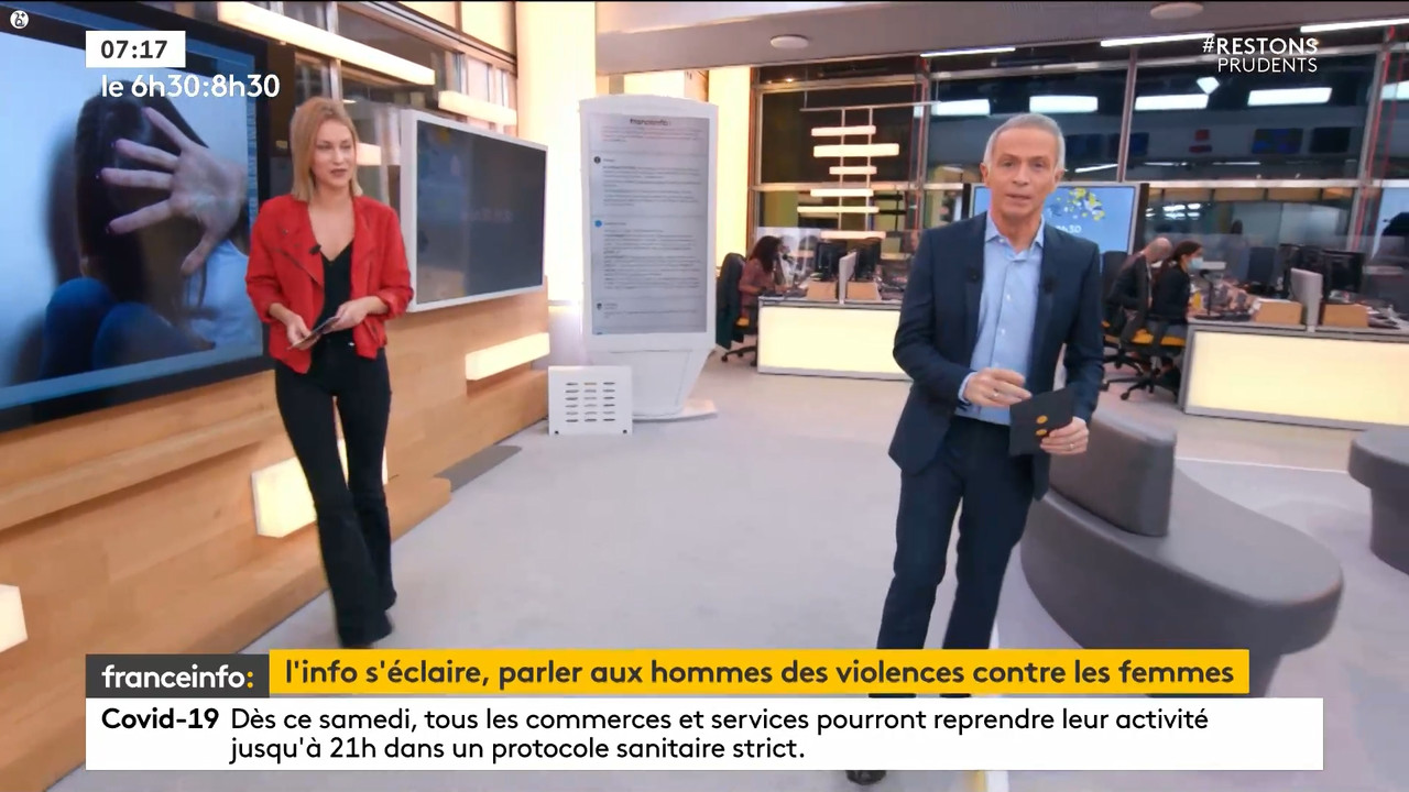 11.25 - 05.29.00 - Le 6h30 9h30. Entre JT, chroniques, invités et rev....ts_snapshot_00.54.33.119