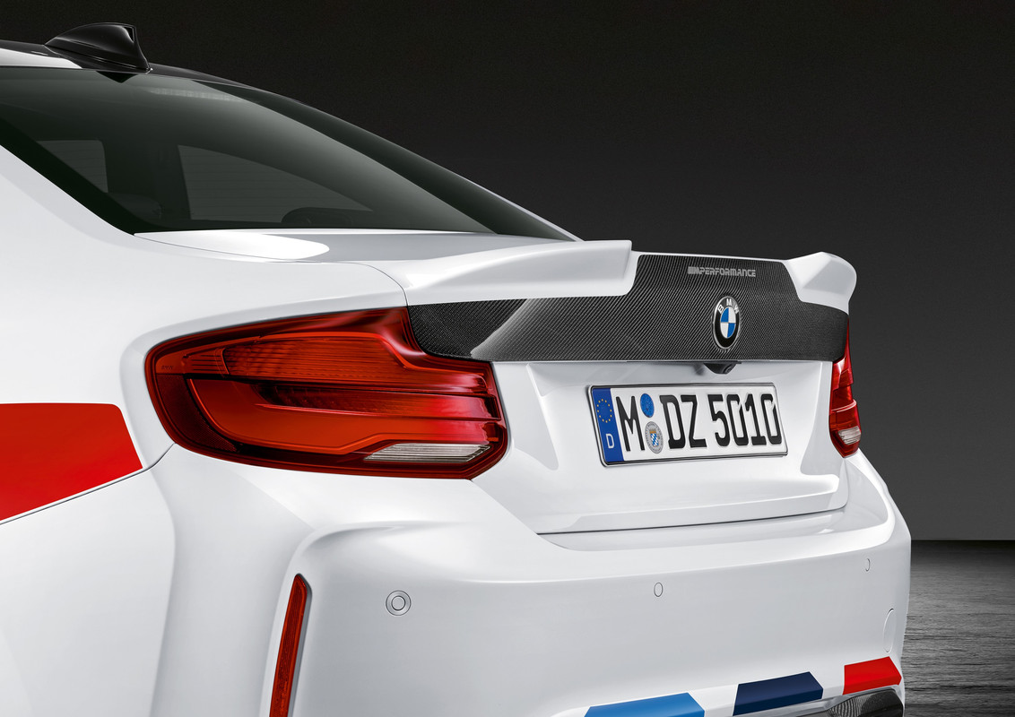 P90302943_highRes_bmw-m2-coupe-competi