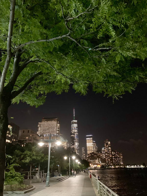 AD03EC42-F089-4044-BA20-1DA562C8E940