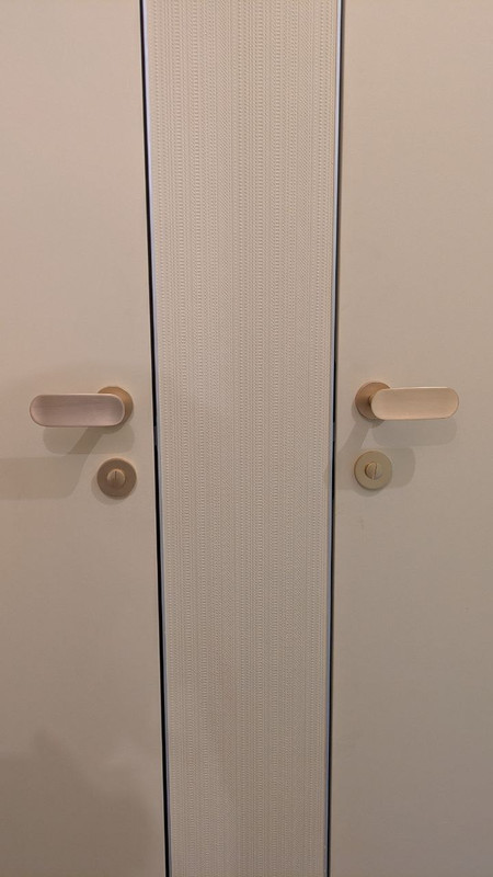 29eb276c-2f84-4d6e-aef8-c908217bb5eb