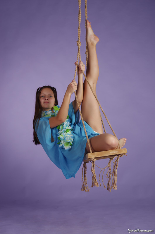 MarvelCharm_Nika-Swing-030