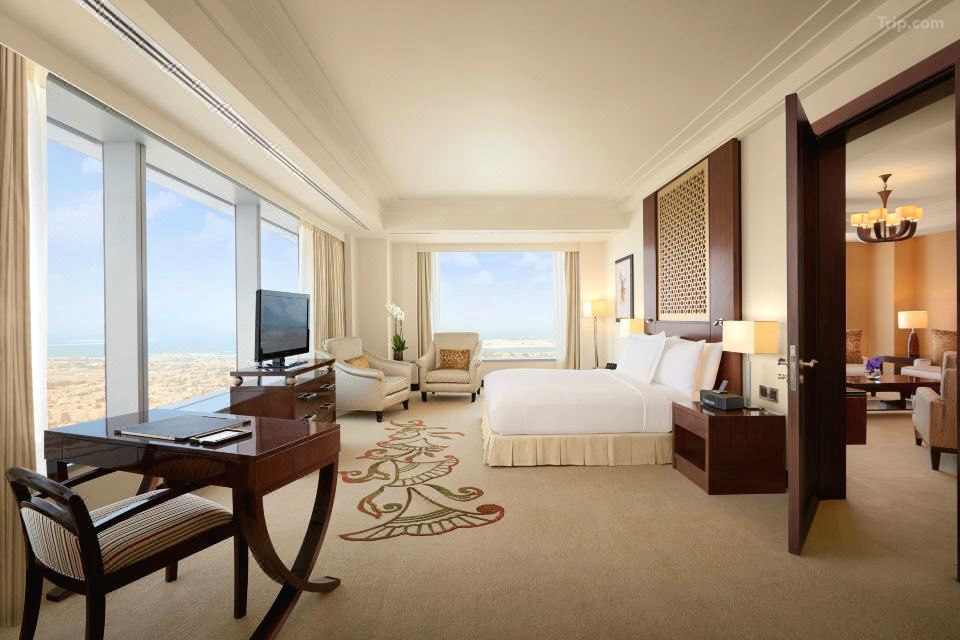 luxurious and stylish hotel room at Conrad Dubai