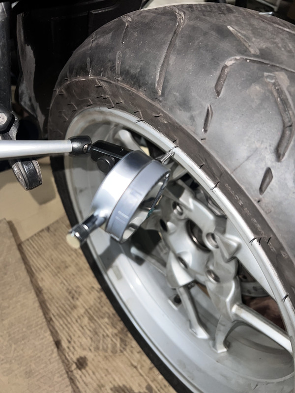 C384E081-1FFF-4023-82ED-98D213A8EC92