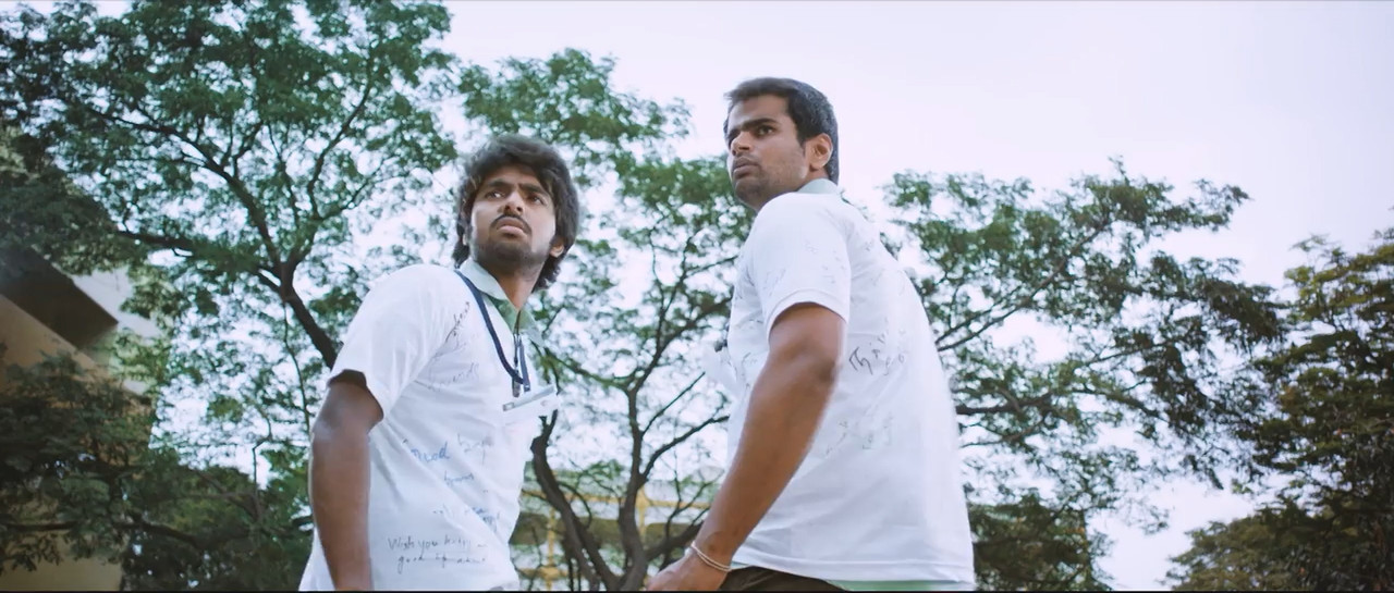 Trisha Illana Nayanthara 2015 WebRip [Tamil] 480p 720p ESub Screenshot