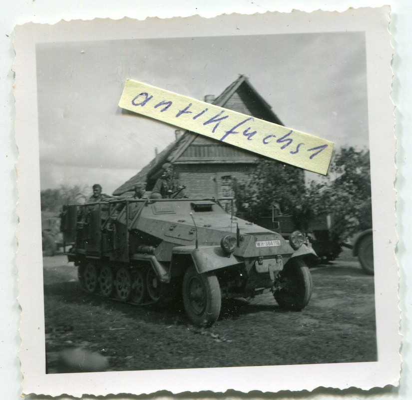 WH-Schützen-Panzer SPW Sd.Kfz.251-1 mit 28cm Wurfrahmen im 2.WK