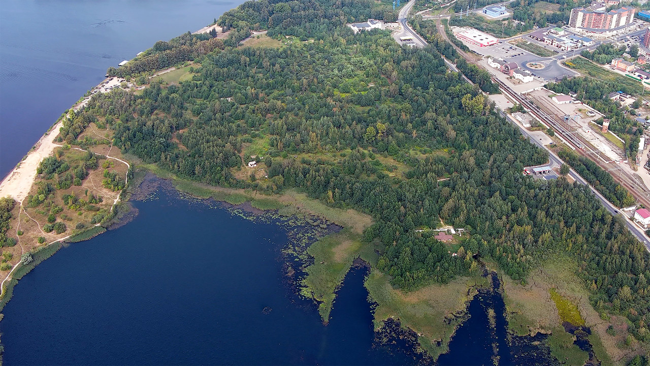 Лебяжье озеро сверху