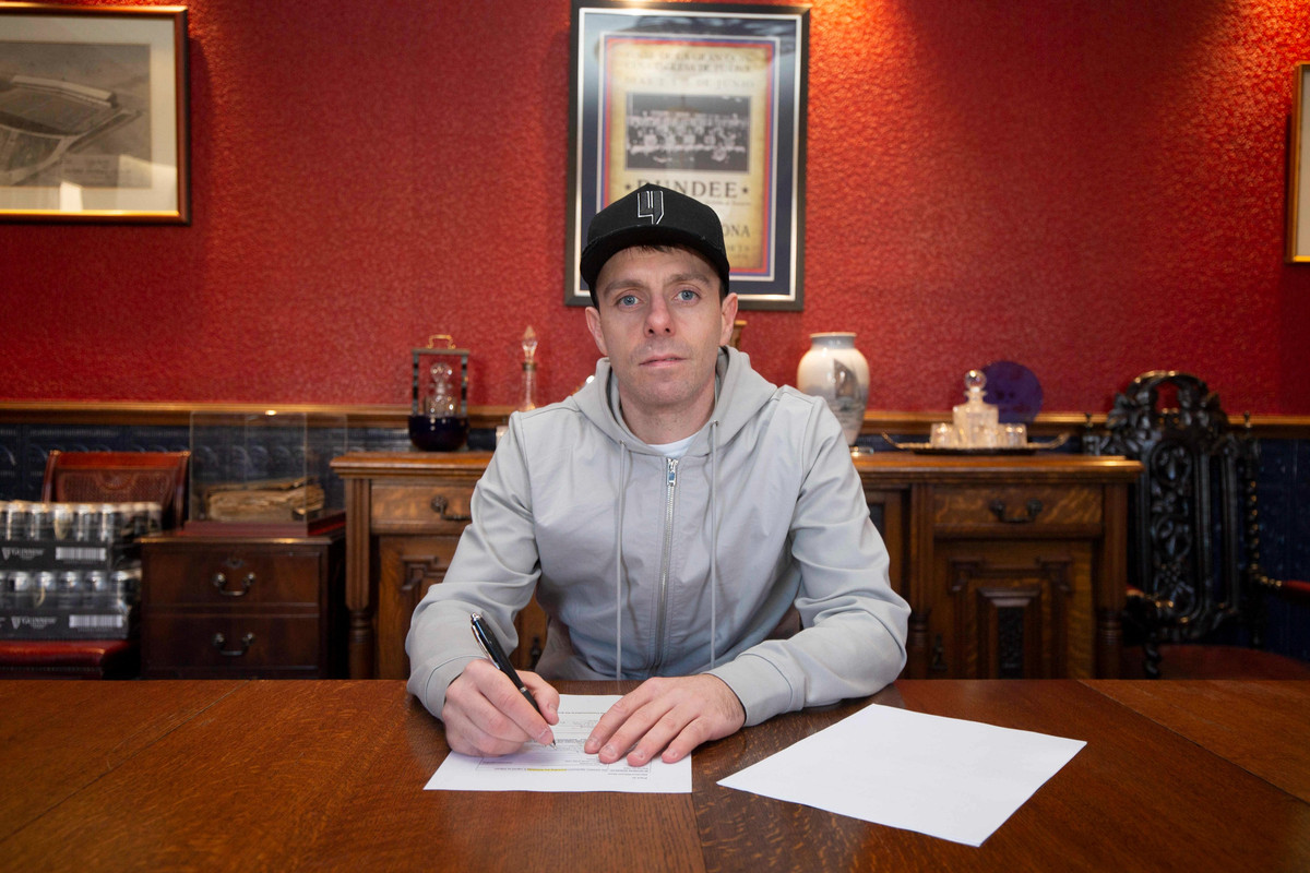 0557D849-4CCD-4AA2-9B26-6C914199E317