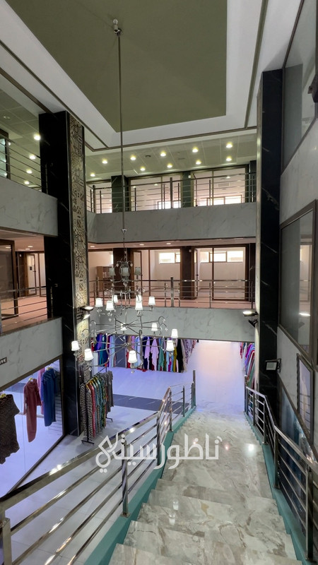 IMG-2753-00-01-06-39-Still032