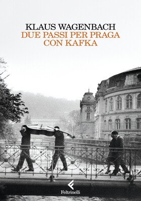 Klaus Wagenbach - Due passi per Praga con Kafka (2025)