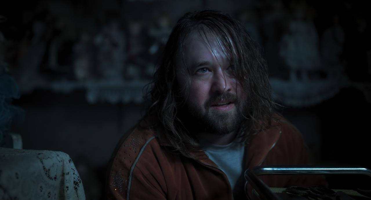 Wednesday.S02E01.Here.We.Woe.Again.2160p.10bit.NF.WEB-DL.DDP5.1.HEVC-Vyndros.mkv_snapshot_00.04.45_[