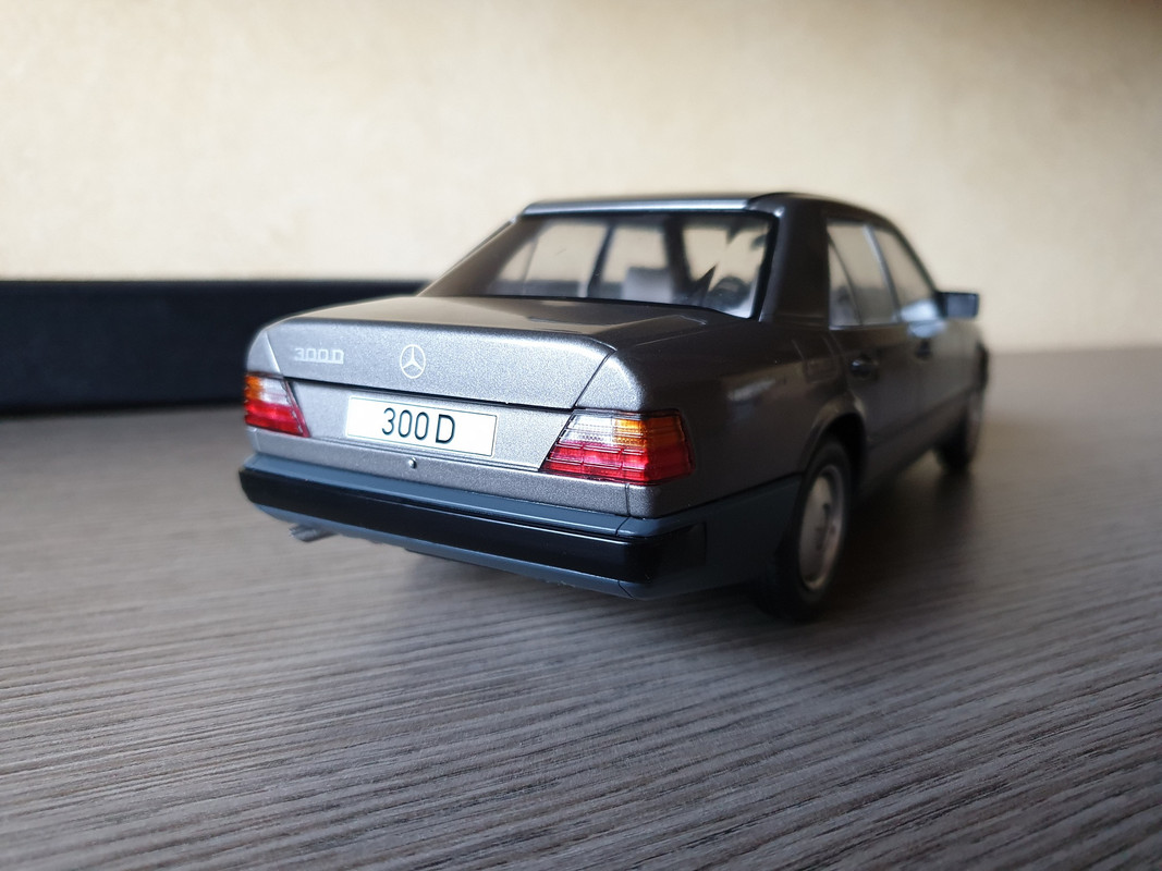 Mercedes 300D_1 (11)