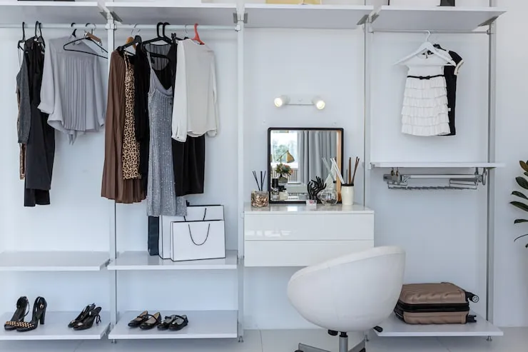 How to Build a Small Work Closet That Always Works