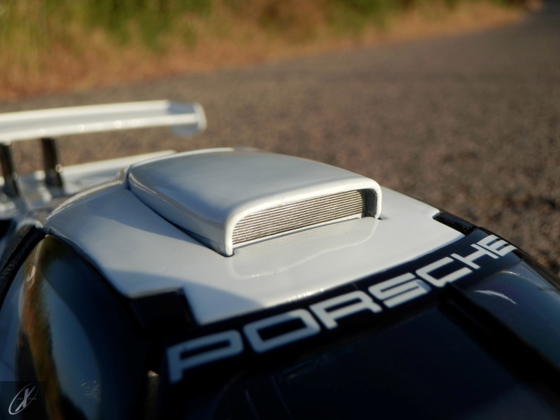 Porsche 911 GT1 Strassenversion (35)