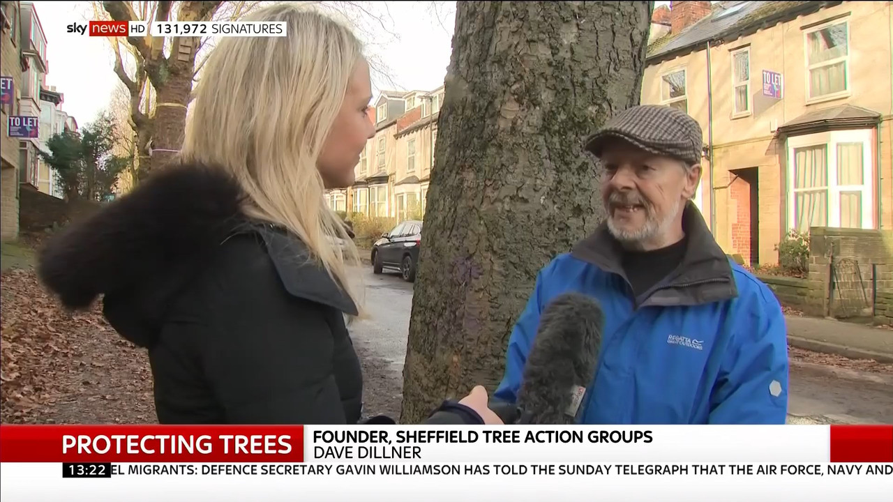 30 December - 13.00.00 - Sky News. Live coverage of main weekend