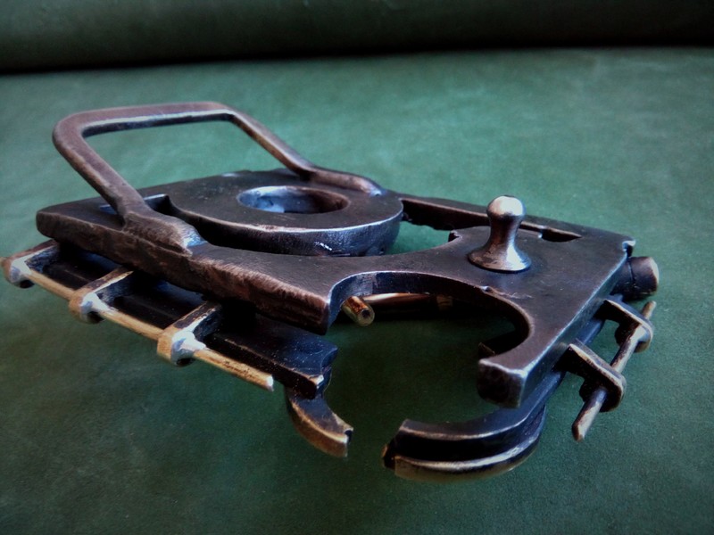 пряжка бильярд8