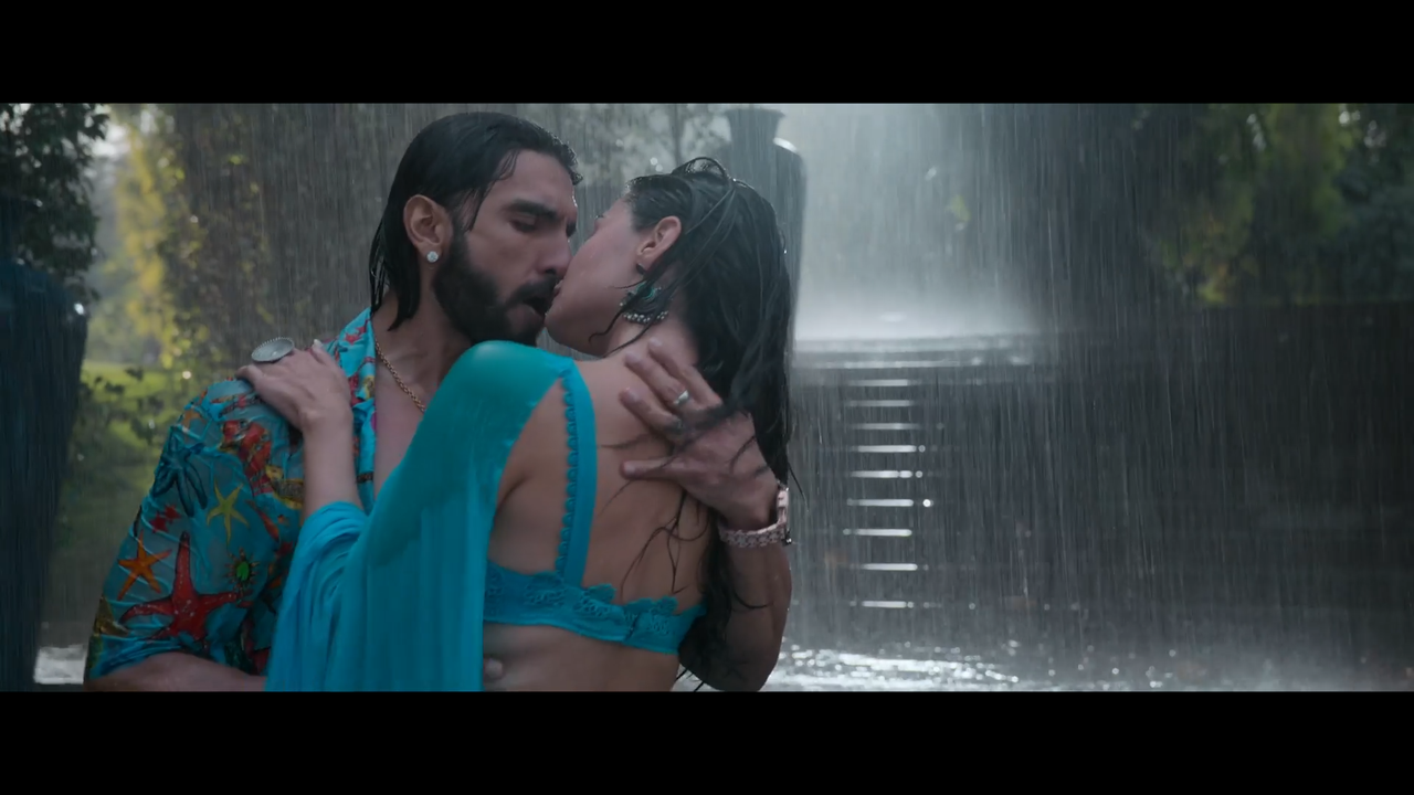 Rocky Aur Rani Kii Prem Kahaani 2023 - by Telly - VLC media player 08-09-2023 14_03_01