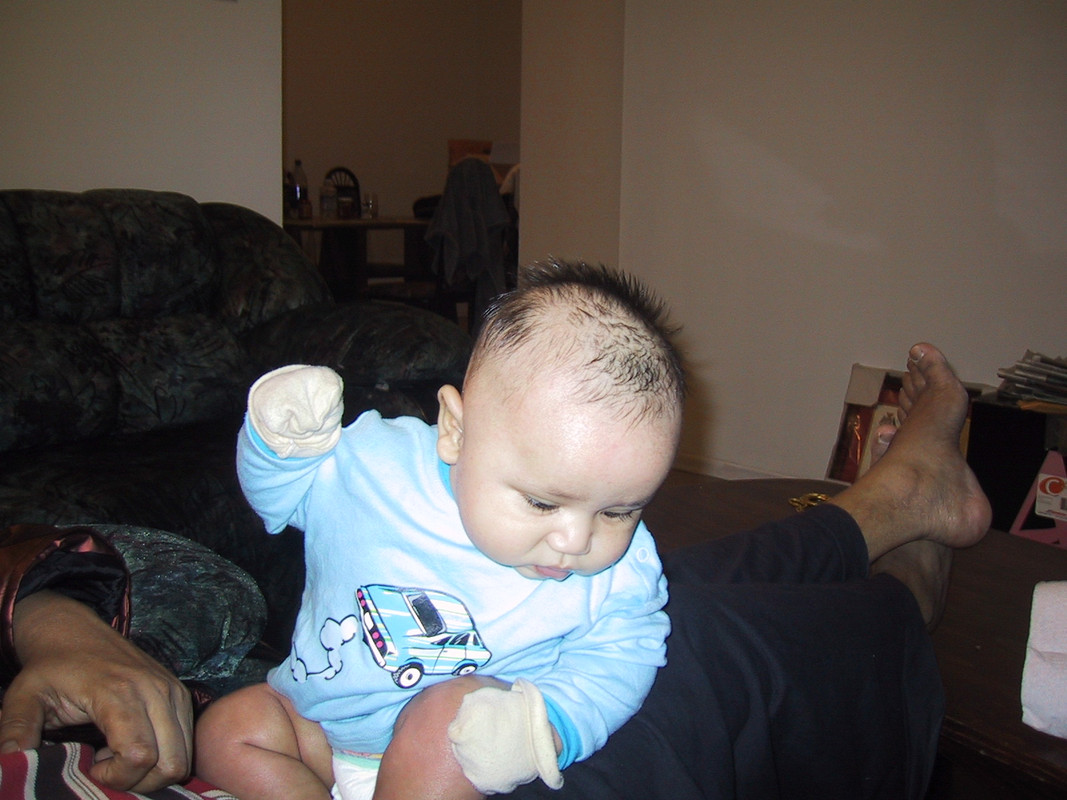 baby at 3 months 021