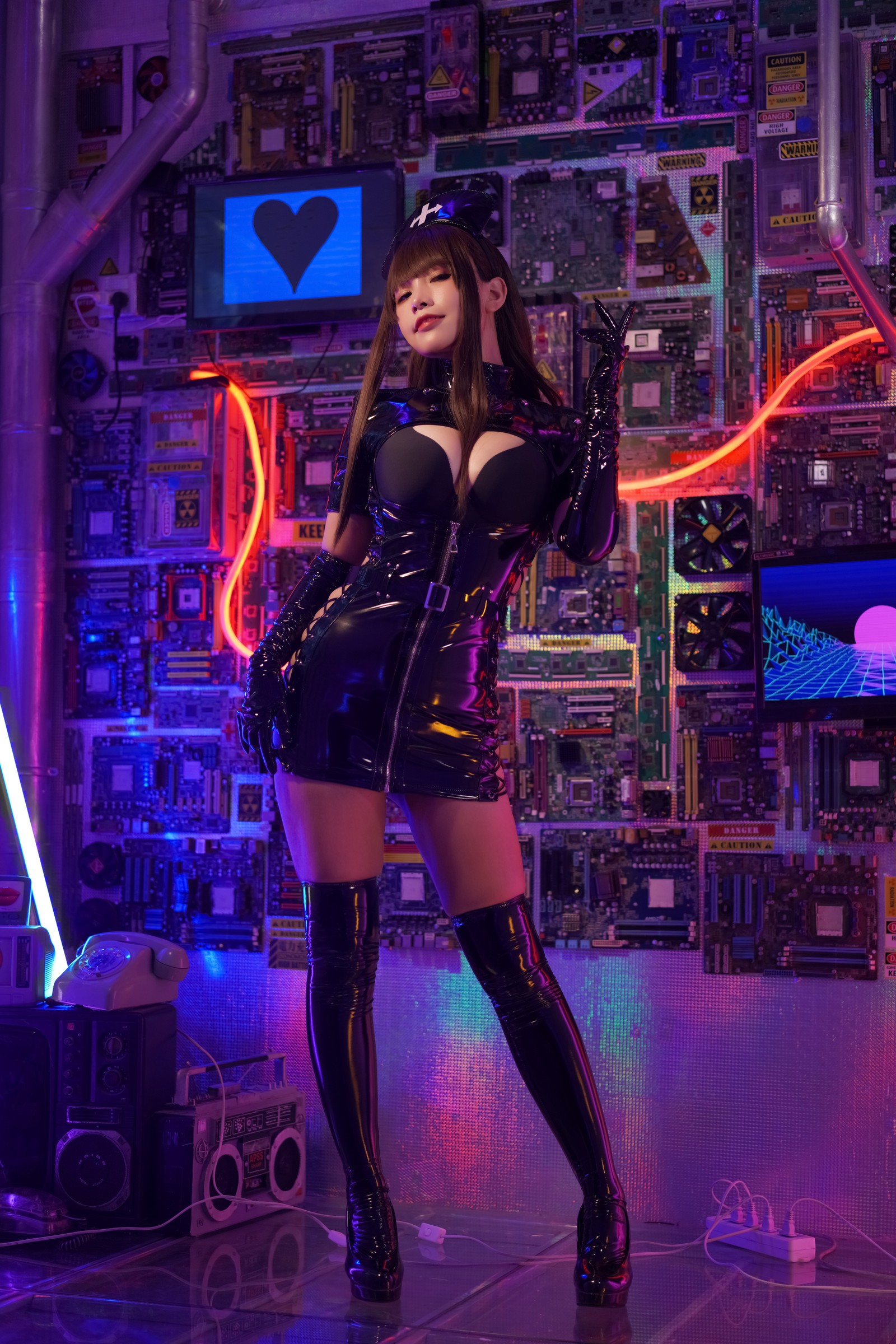 Neko-薇薇 暗黑护士 Cosplay 写真＋视频合集｜高清大图（54P｜5V｜543MB）插图8