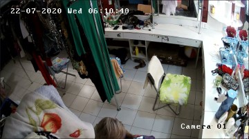 [Image: Voyeur19275102951.jpg]