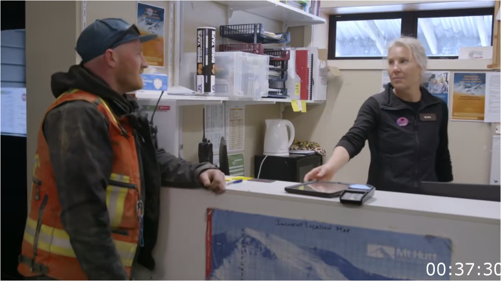 [Image: qv668bnyvoe6.png]