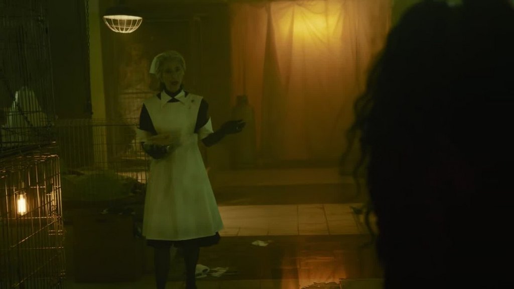 [Image: h4hilaniu077.jpg]