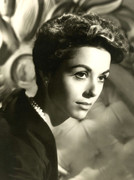 dana-wynter-b22