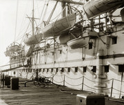 https://i.postimg.cc/tYpjy2c4/HMS-Malabar-12.jpg
