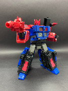 Shattered-Glass-Ultra-Magnus-06-1