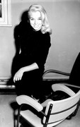 Diana-Dors-c28