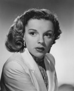 Judy-Garland-md91