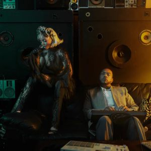 Νέo Music Video | Chlöe & Timbaland – On Your Own
