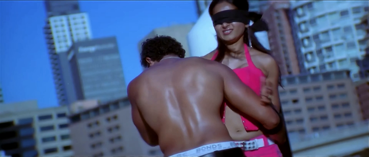 Anushka Shetty Title 4K Song from Okka Magadu2025-04-24 17-52-57-377-17