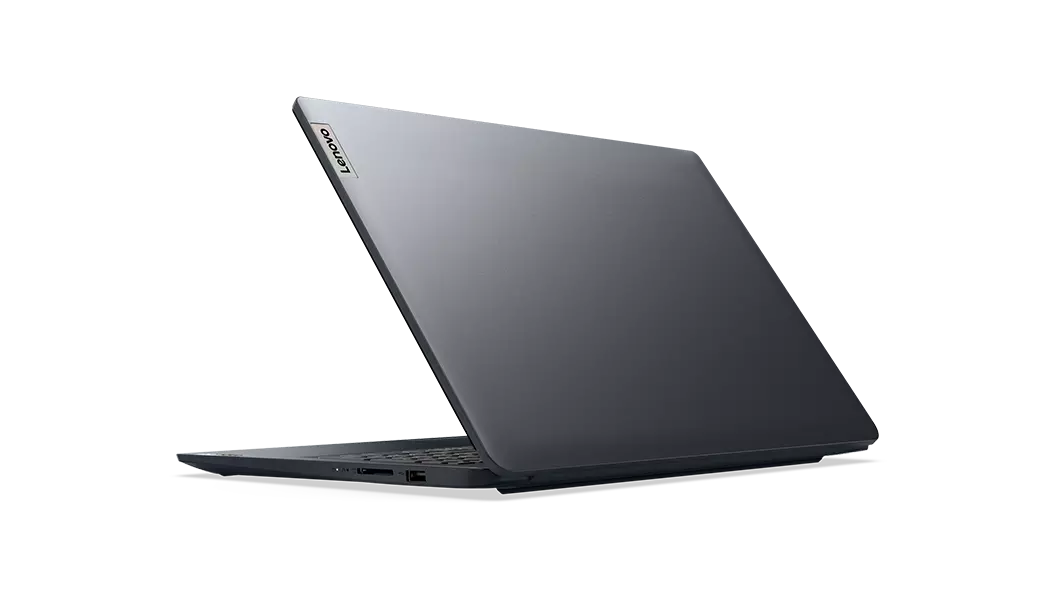 Una persona interactuando con la pantalla táctil de la Lenovo IdeaPad.