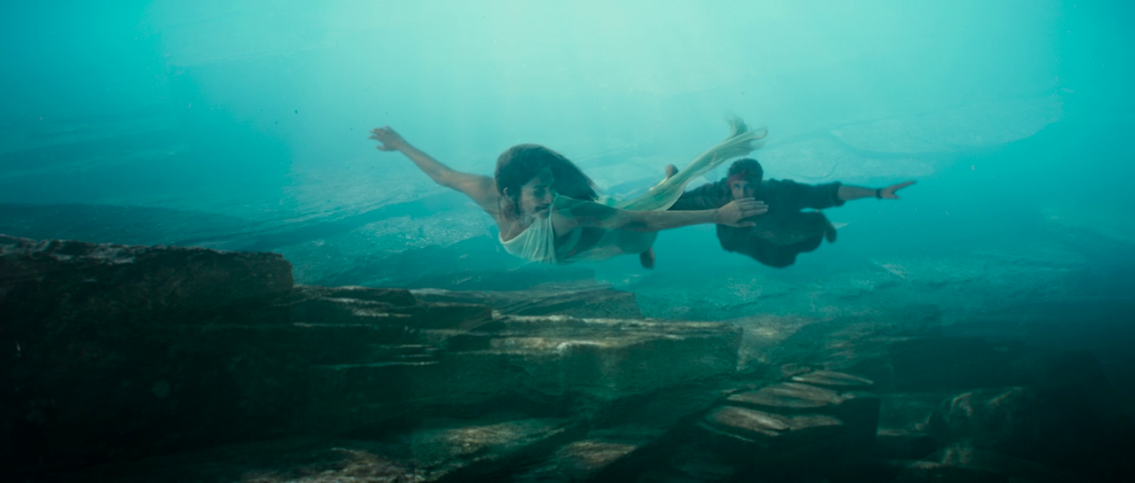 vlcsnap-2022-08-19-15h47m07s145