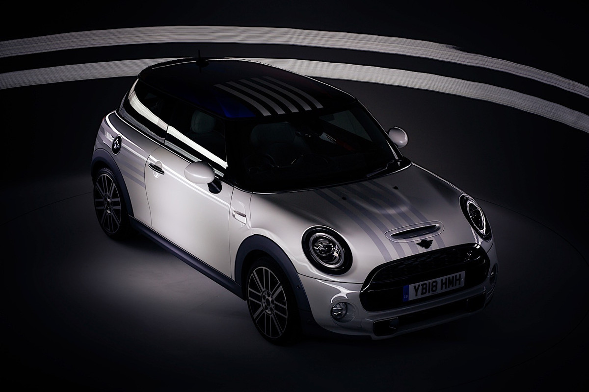 Mini Cooper S 3 door Royal Wedding (7)