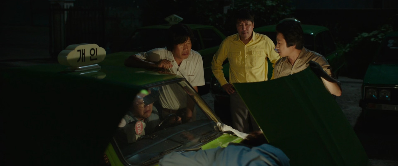 A Taxi Driver (2017).mkv_snapshot_01.00.25_[2018.02.08_22.32.27]