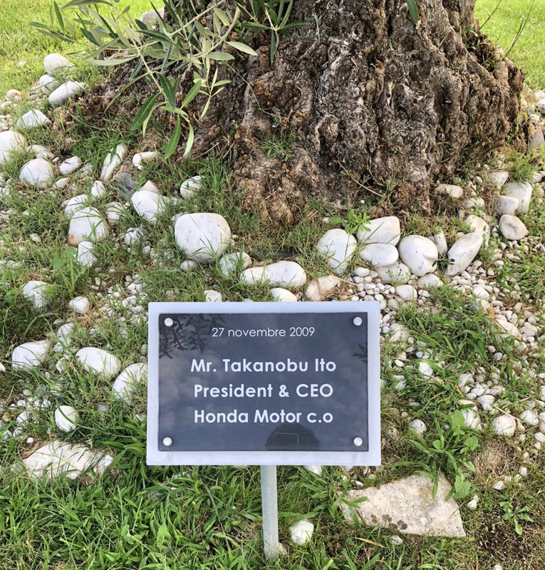 E2F0FE65-4E5F-4F08-8352-5D1217B01B19