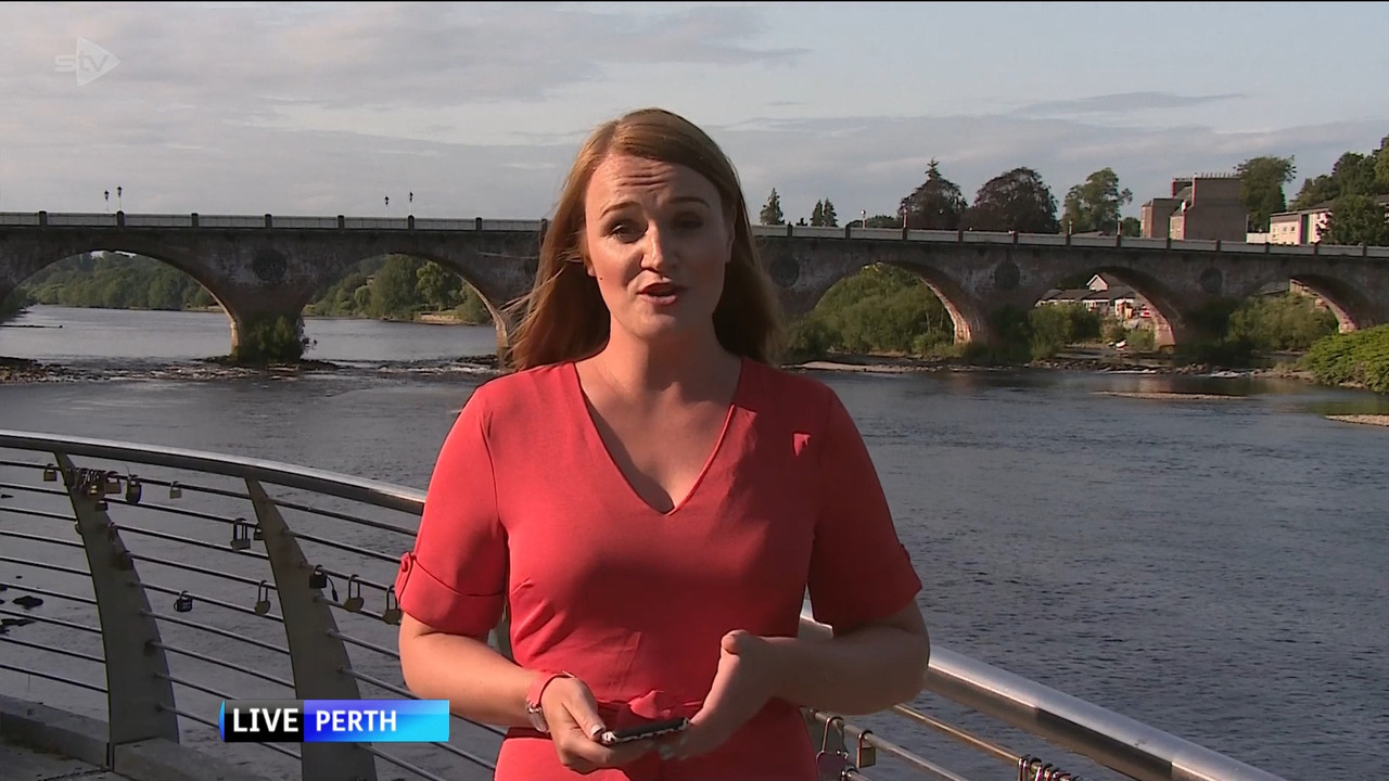 07.19 - 18.00.00 - STV News at Six and Weather. Including regional we....ts_snapshot_08.01.359