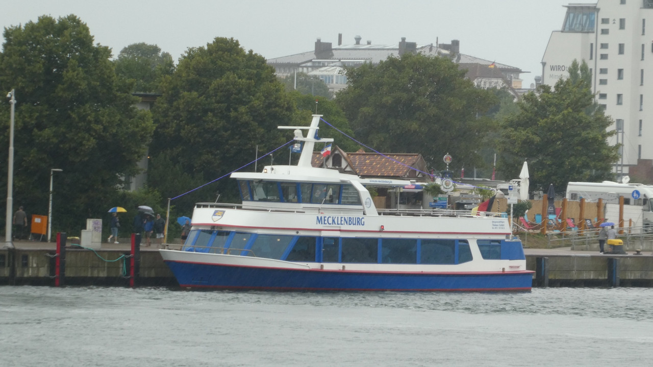 P1210653 (1940x1090)