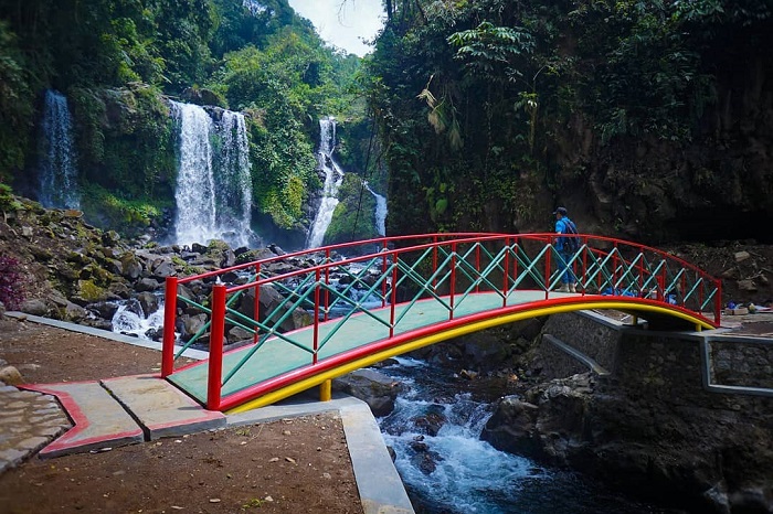 Curug Jenggala